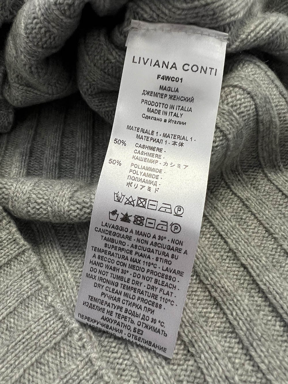 LIVIANA CONTI maglia donna a coste F4WC01 50% cashmere riciclato 50% poliammide MADE IN ITALY