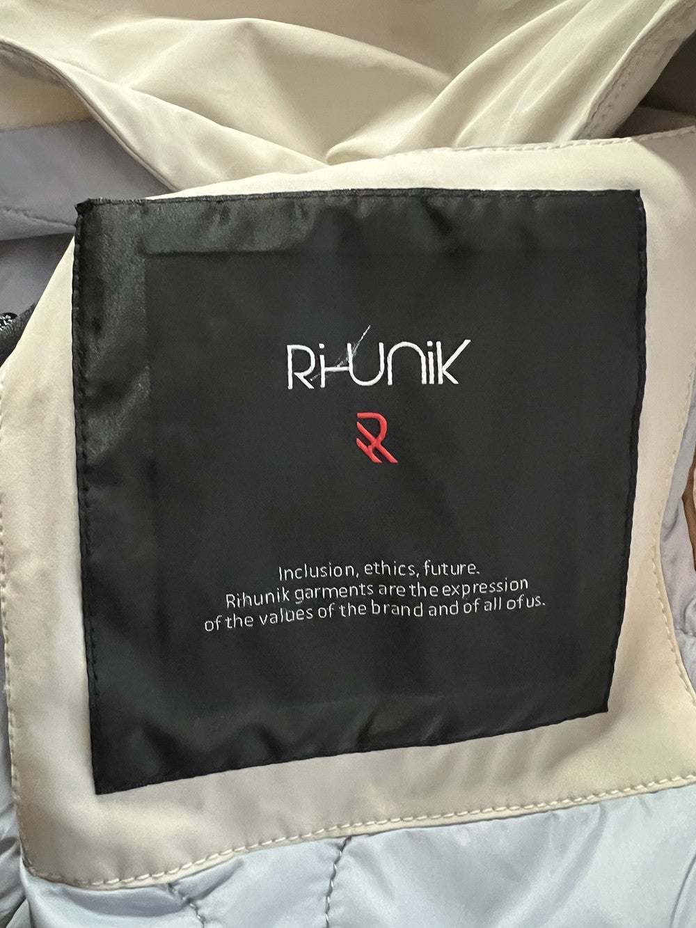 RIHUNIK RIW274J DIONNE LIGHT – Giacca corta ghiaccio in nylon stretch (65 cm)