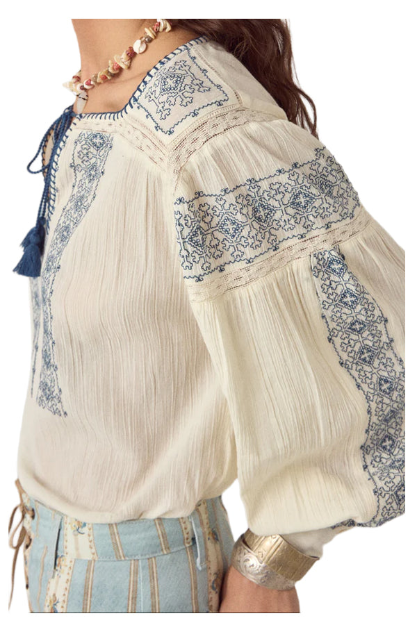 MAISON HOTEL Camicia Donna panna con Ricami Blu Claudia Cotone