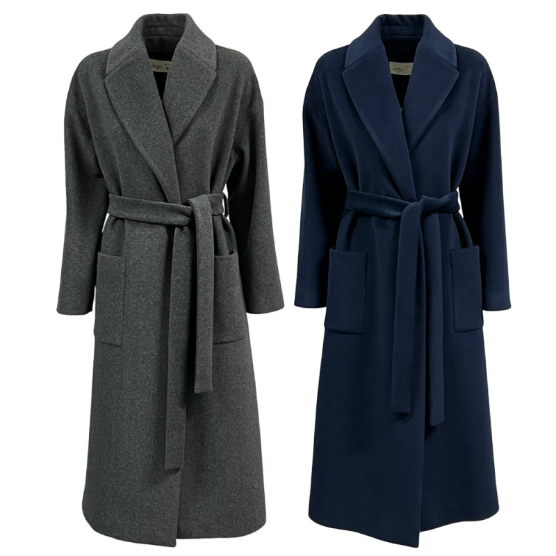 Lucrezia T Cappotto Donna a Vestaglia con Cintura e Collo Sciallato – Tasche Applicate – L25706 LU050 – Made in Italy